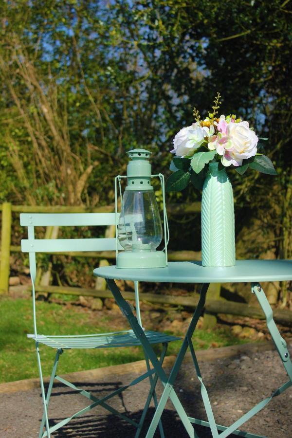 Hopgarden Glamping Luxury Shepherds Huts Wadhurst Exterior foto