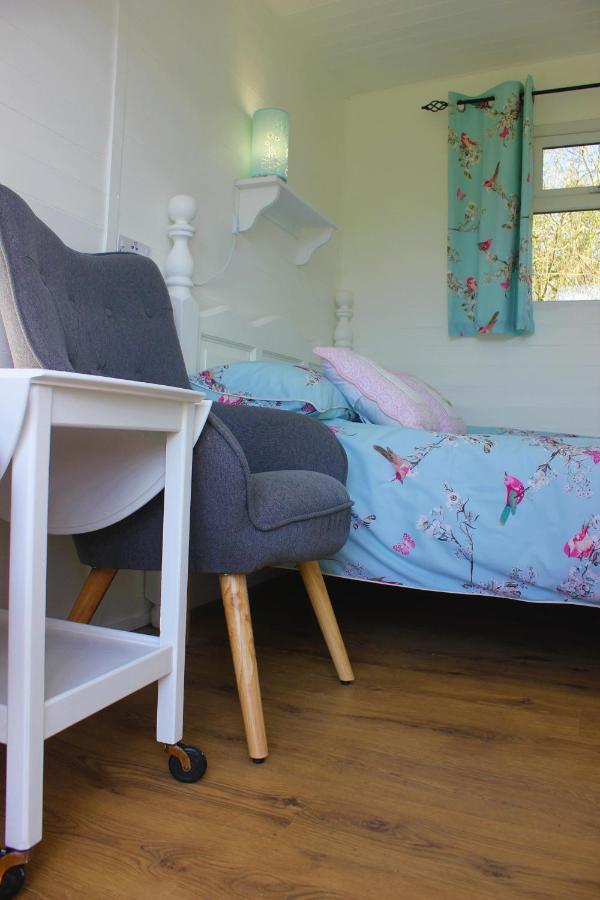 Hopgarden Glamping Luxury Shepherds Huts Wadhurst Exterior foto